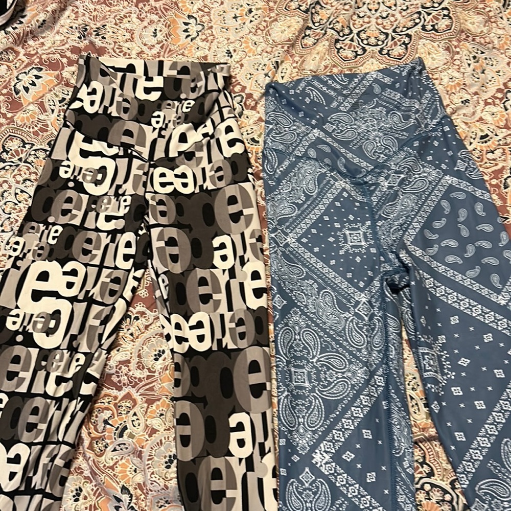 AERIE LEGGINGS